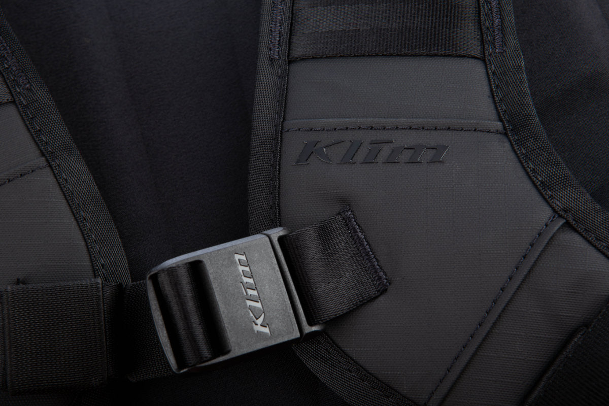Arsenal 15 Backpack