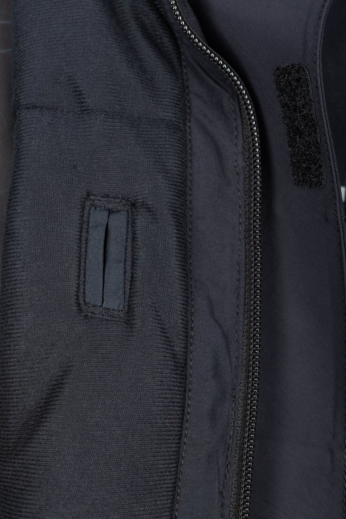 Kaos Jacket