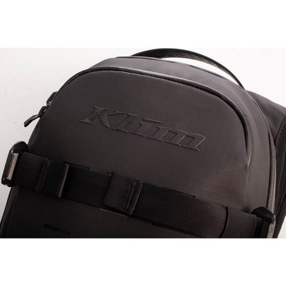 Arsenal Trail 10L