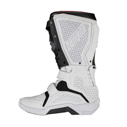 5.5 Flexlock Boots