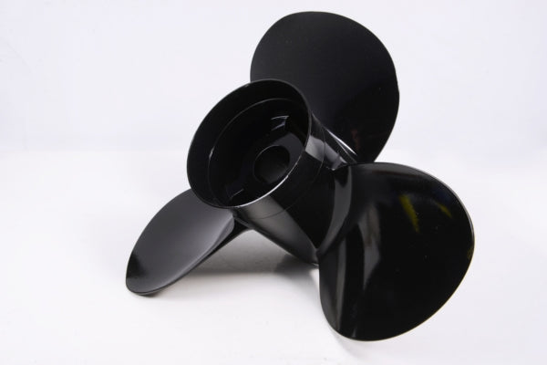 Turning Point Hustler Propeller Fits Yamaha, Fits Volvo, Fits Johnson/Evinrude, Fits Honda, Fits Suzuki, Fits Mercury - Aluminum