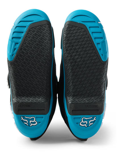 Instinct Boots