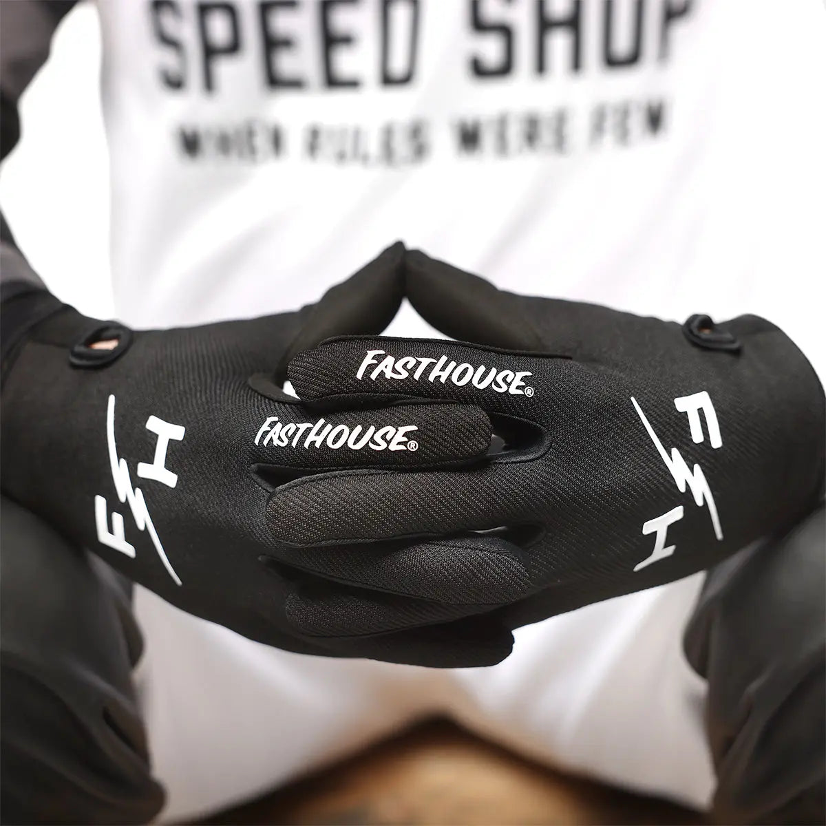 Carbon Eternal Glove