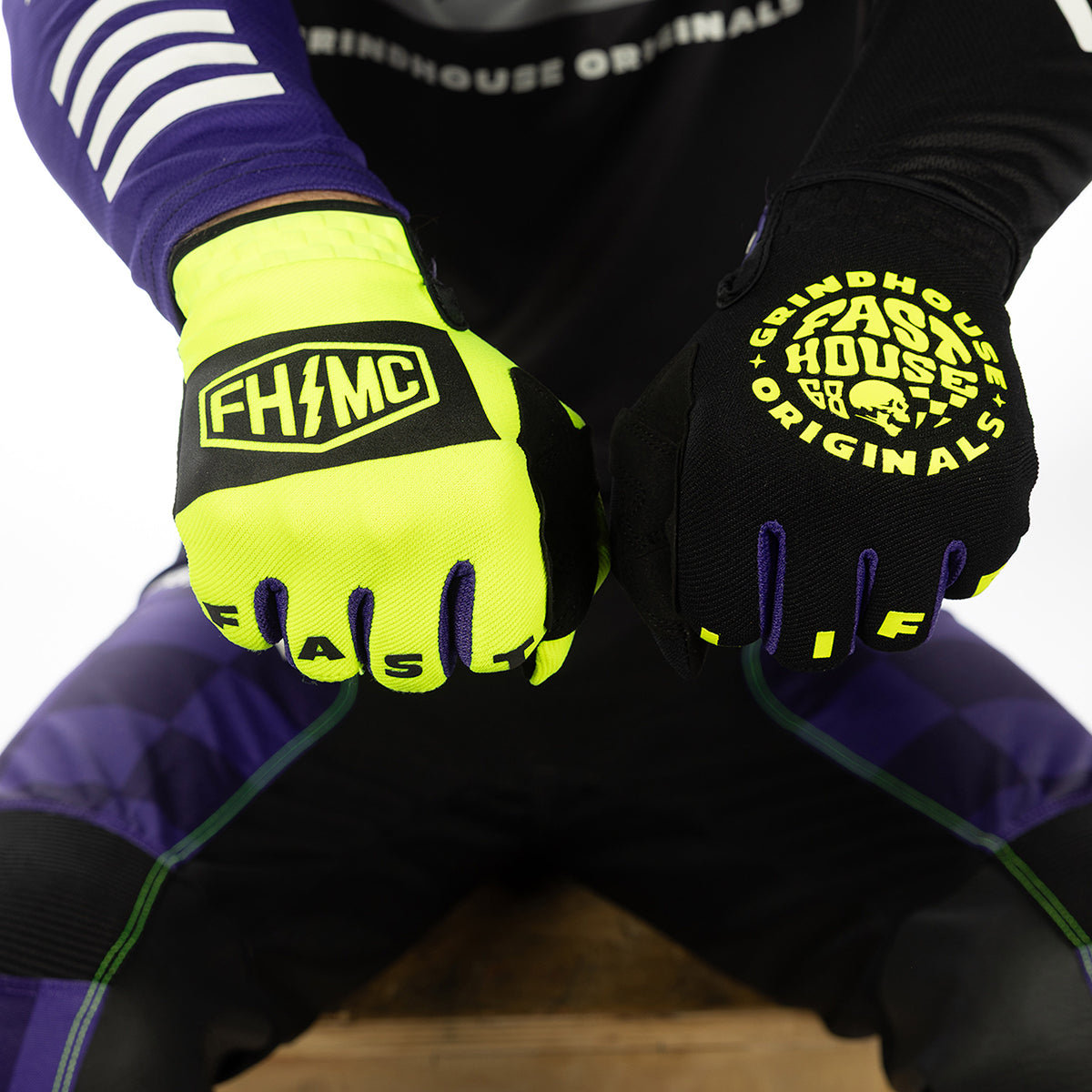Speed Style Atomic Glove