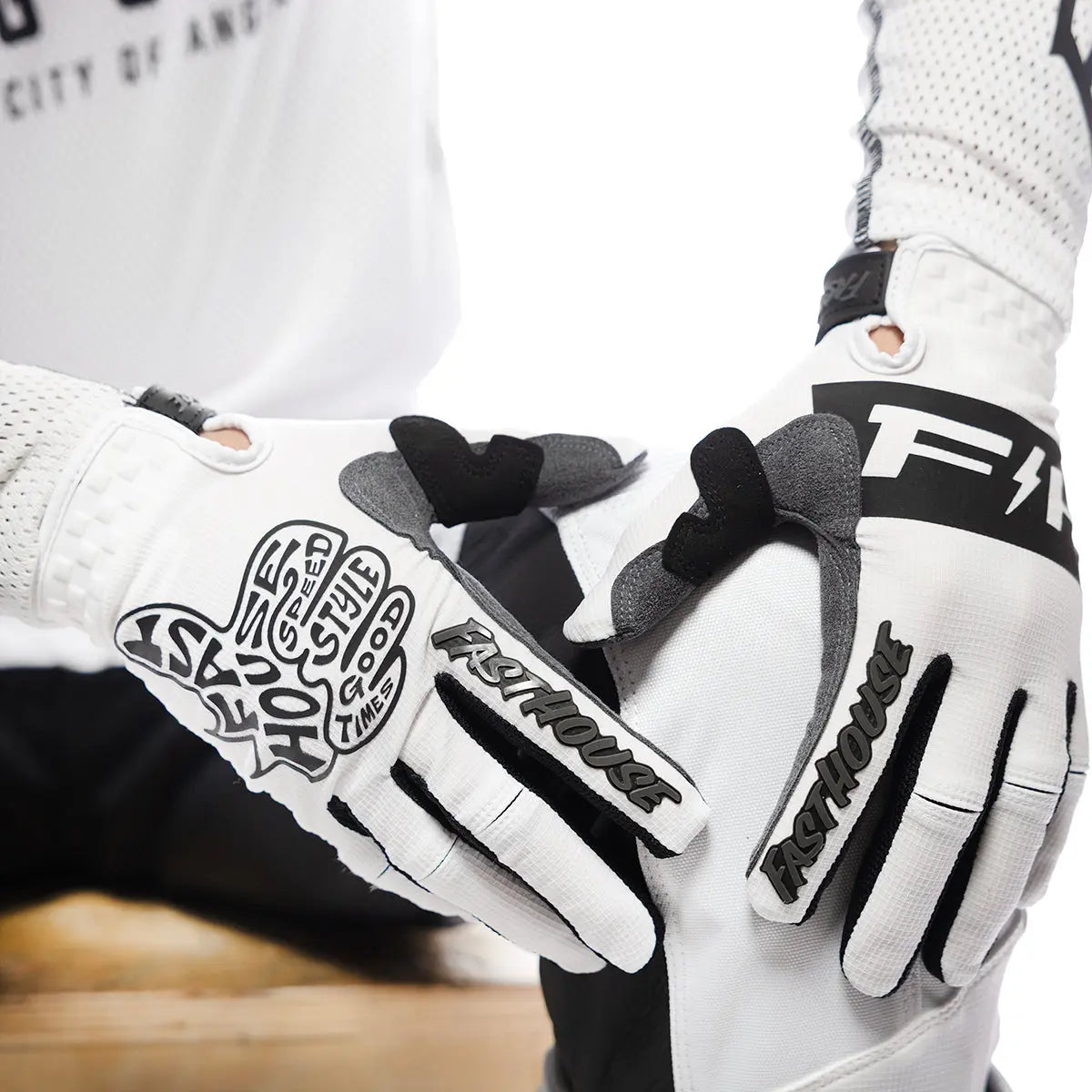 Speed Style Club Glove