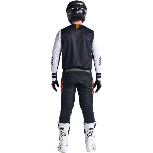 Scout GP Jersey Ride On