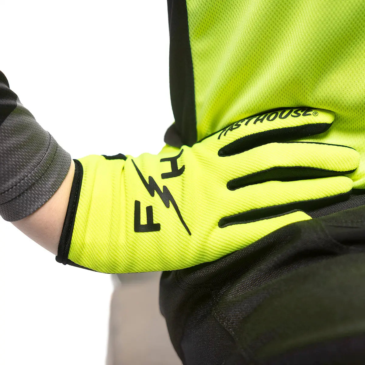 Carbon Eternal Youth Glove