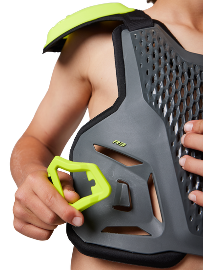 Youth R3 Chest Guard