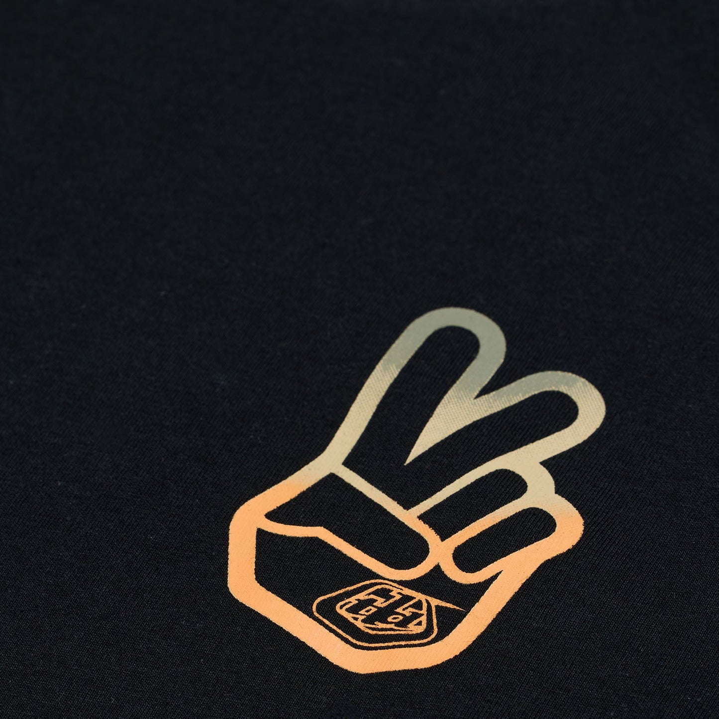 Short Sleeve Tee Peace Out