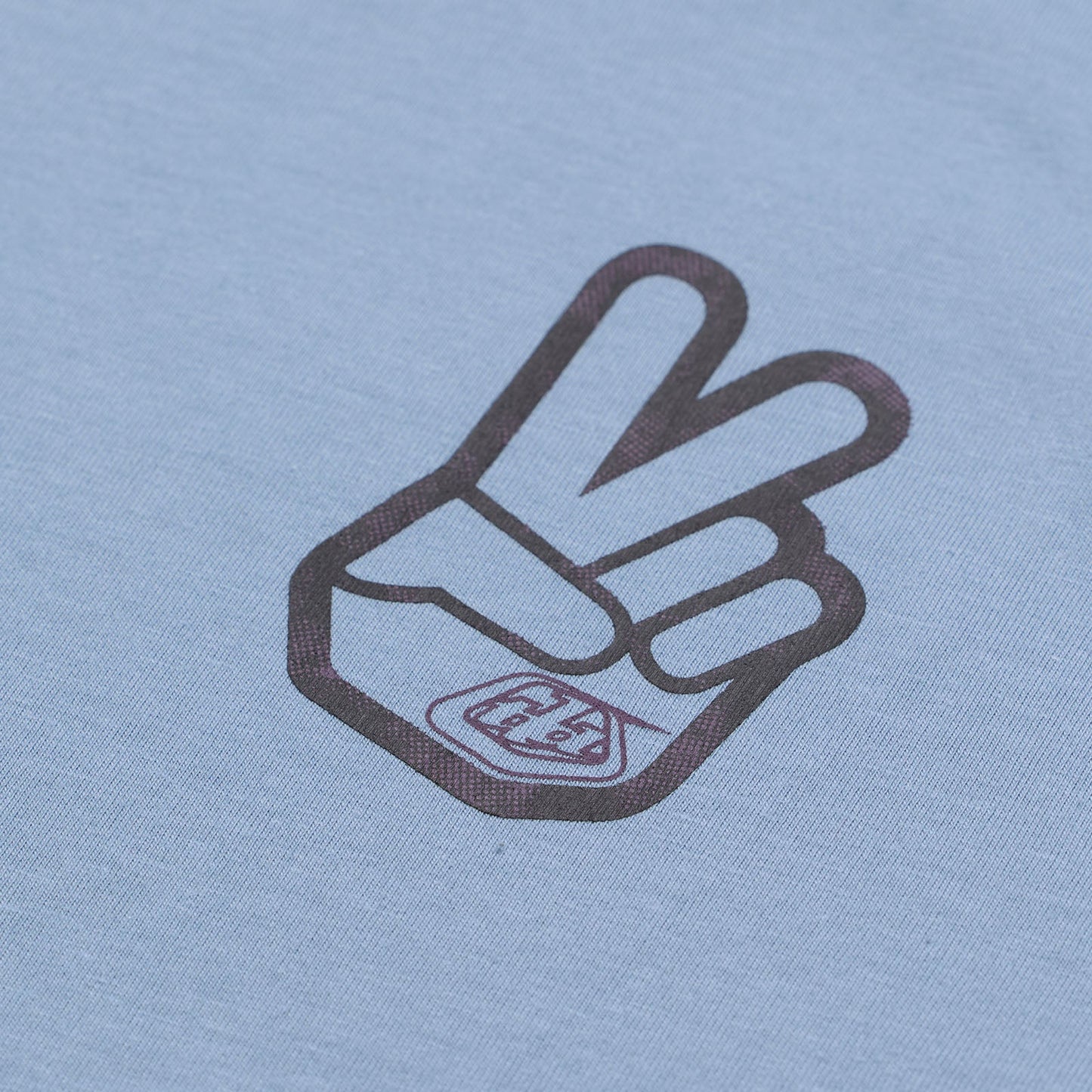 Short Sleeve Tee Peace Out