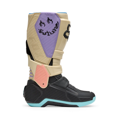 Motion Hello Future Boots